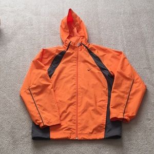 🌧 Nike Windbreaker